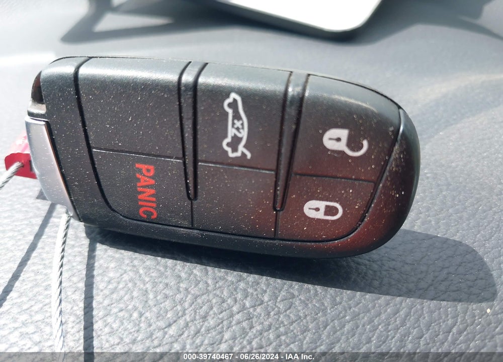 2019 JEEP GRAND CHEROKEE VIN: 1C4RJFAG4KC719935