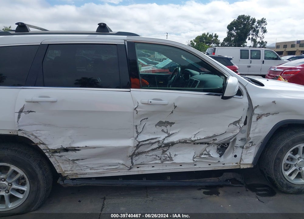 2019 JEEP GRAND CHEROKEE VIN: 1C4RJFAG4KC719935