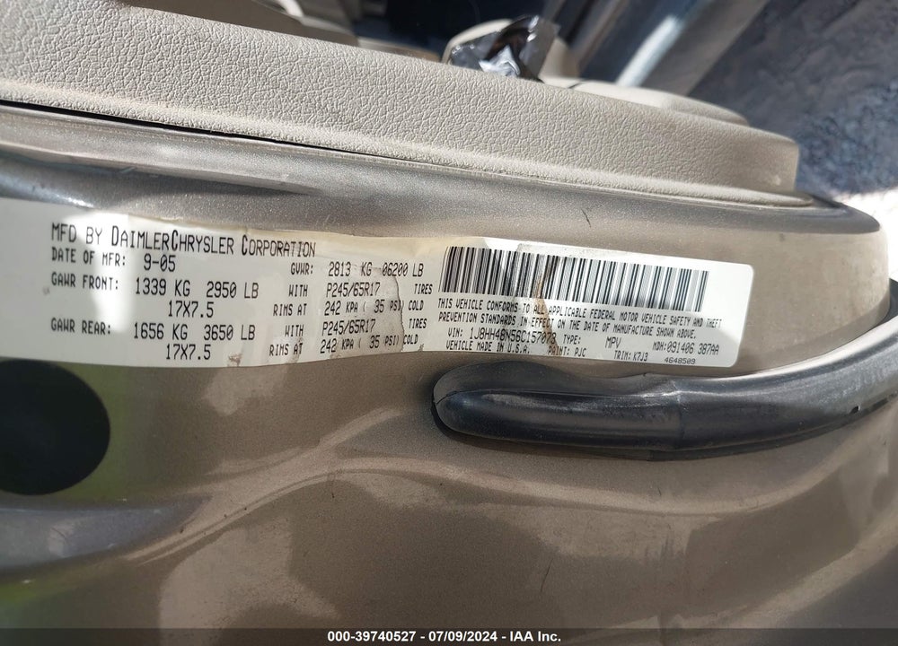 2006 JEEP COMMANDER VIN: 1J8HH48N56C157073