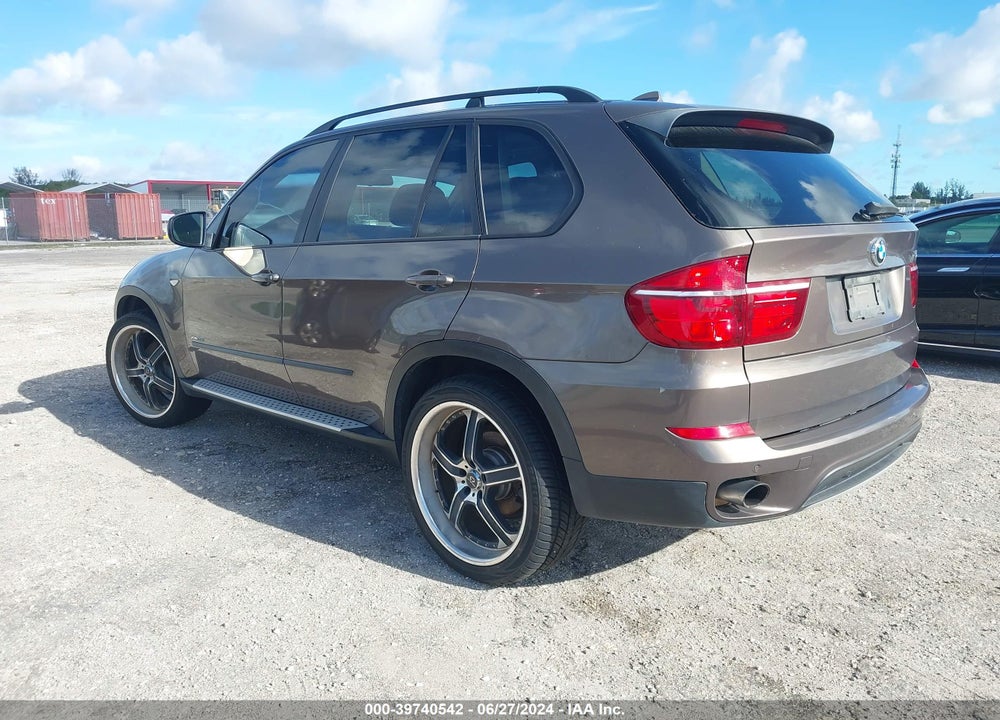 2011 BMW X5 XDRIVE35I/XDRIVE35I PREMIUM/XDRIVE35I SPORT ACTIVITY VIN: 5UXZV4C55BL741154