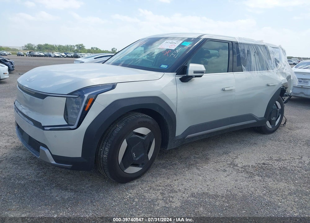 2024 KIA EV9 LIGHT LONG RANGE VIN: KNDAB5S14R6028881