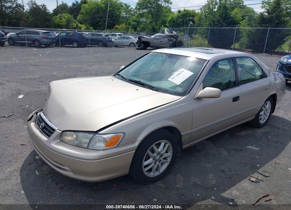 2000 TOYOTA CAMRY XLE V6 VIN: 4T1BF28K5YU944420