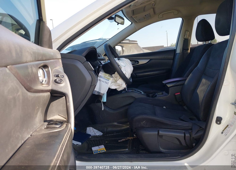 2016 NISSAN ROGUE S VIN: JN8AT2MT2GW011329