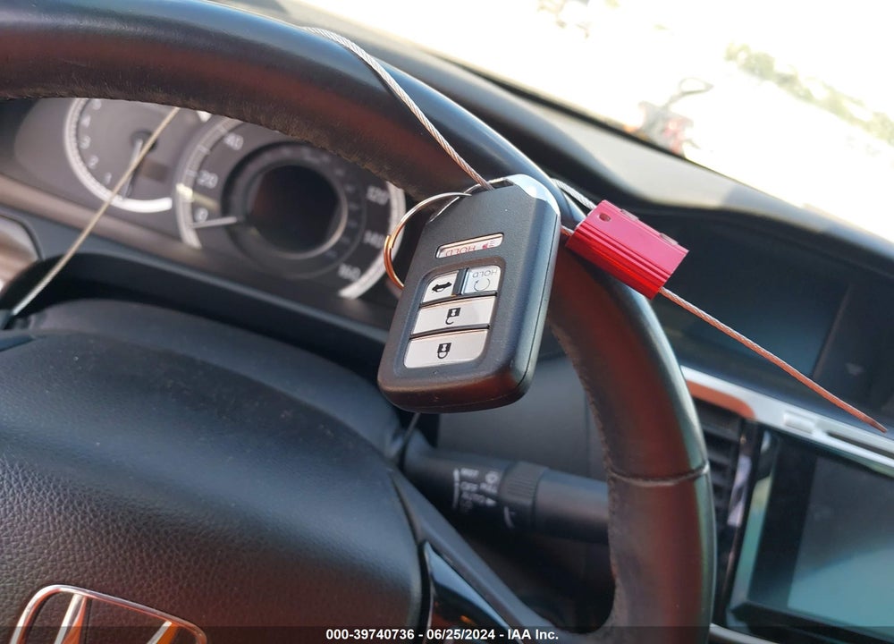 2016 HONDA ACCORD TOURING VIN: 1HGCR3F94GA004438