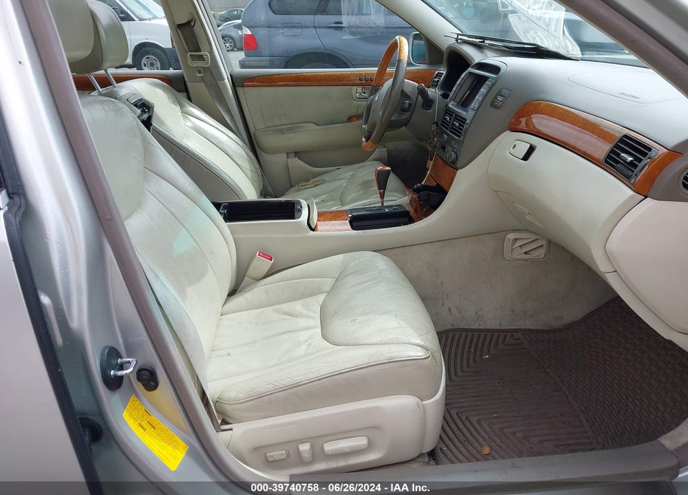 2001 LEXUS LS 430 VIN: JTHBN30F210007452