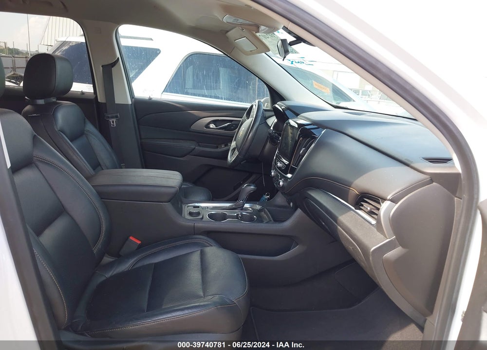 2018 CHEVROLET TRAVERSE 1LT VIN: 1GNERGKW1JJ161353