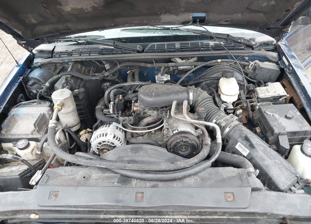 2003 CHEVROLET S-10 LS VIN: 1GCDT13X43K152993