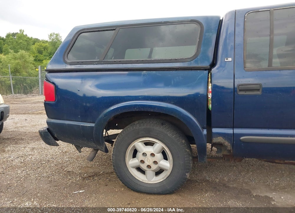 2003 CHEVROLET S-10 LS VIN: 1GCDT13X43K152993
