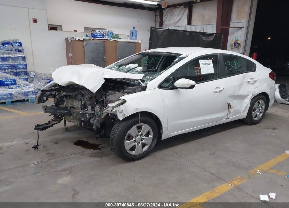 2017 KIA FORTE LX VIN: 3KPFK4A77HE154165