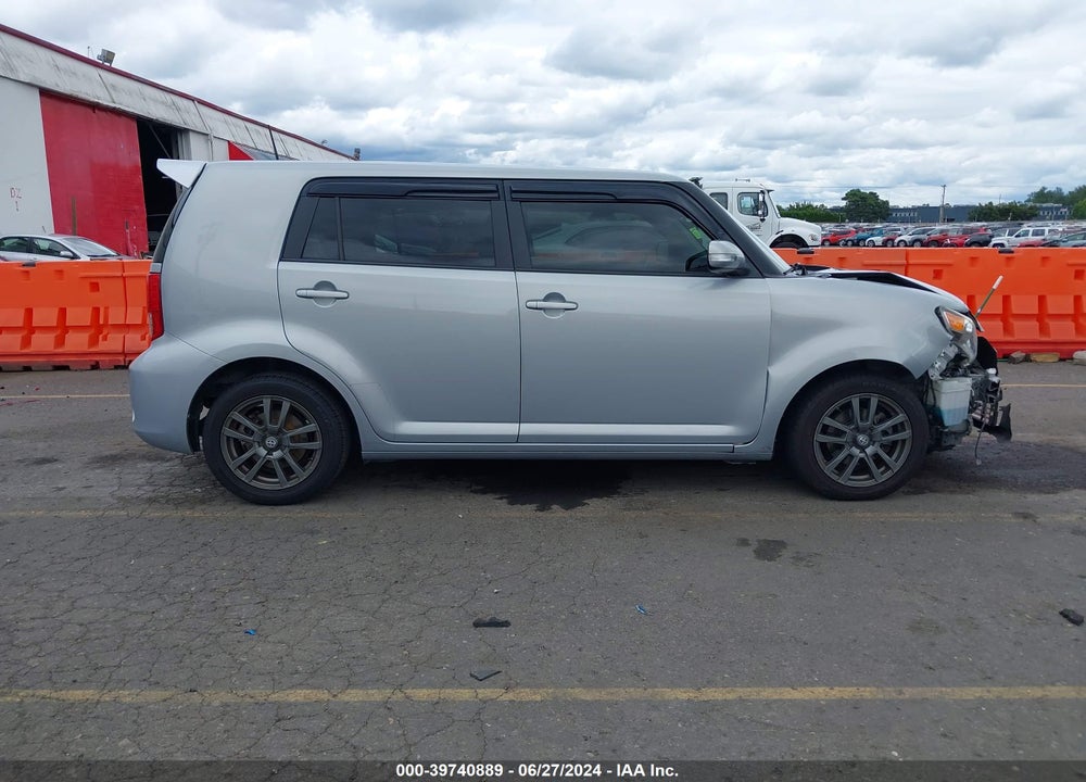 2013 SCION XB 10 SERIES VIN: JTLZE4FE3DJ043318
