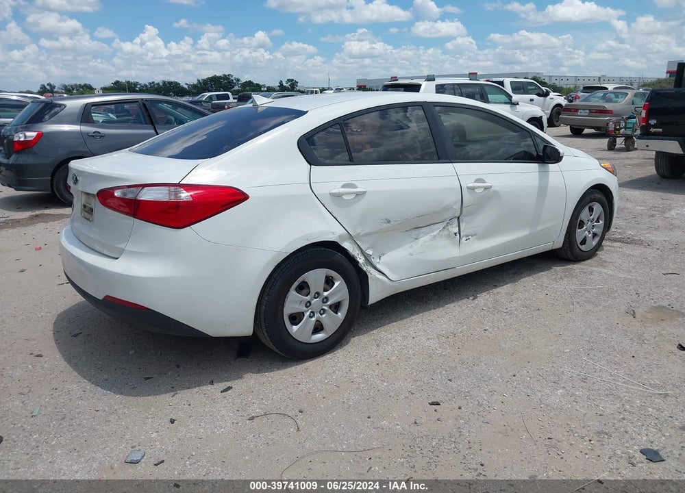 2016 KIA FORTE LX VIN: KNAFK4A64G5607088