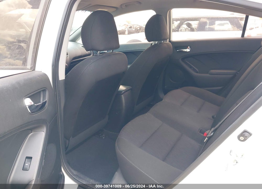 2016 KIA FORTE LX VIN: KNAFK4A64G5607088