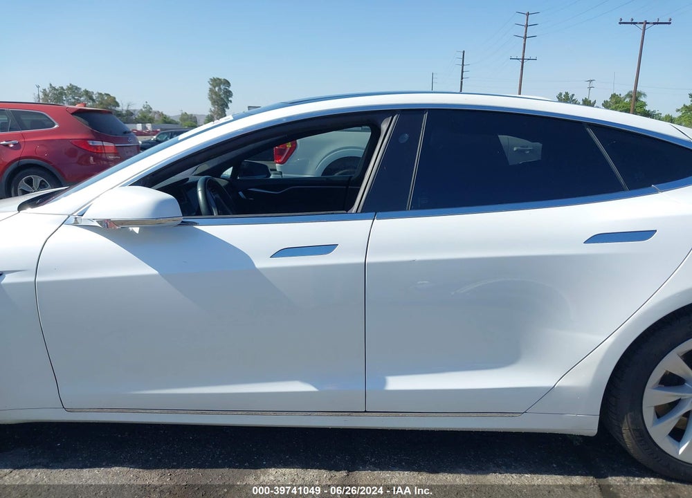 2018 TESLA MODEL S 100D/75D/P100D VIN: 5YJSA1E20JF292323