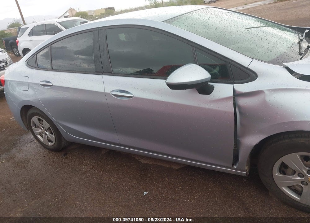 2018 CHEVROLET CRUZE LS AUTO VIN: 1G1BC5SM1J7200626