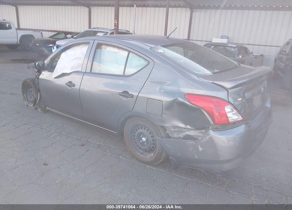 2019 NISSAN VERSA 1.6 S+ VIN: 3N1CN7AP9KL813588