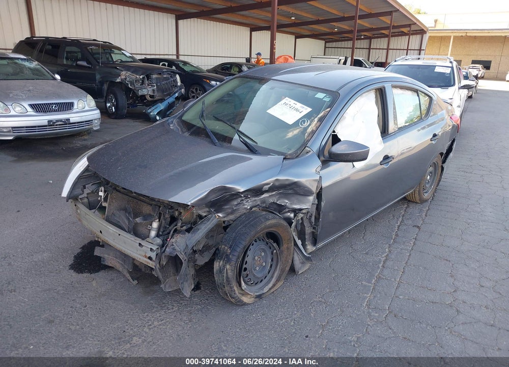 2019 NISSAN VERSA 1.6 S+ VIN: 3N1CN7AP9KL813588