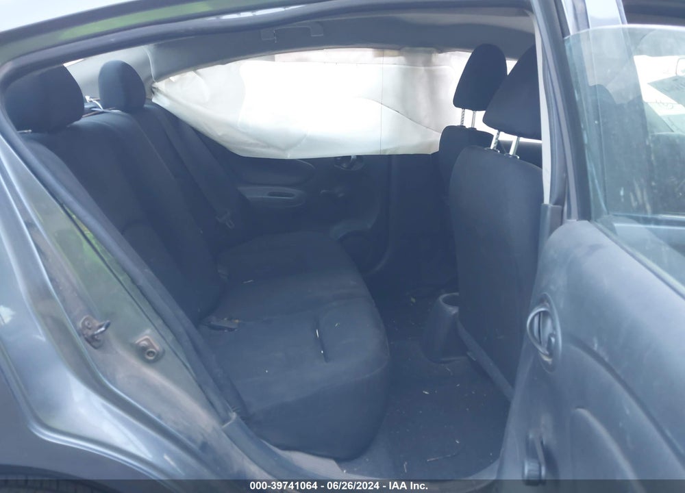 2019 NISSAN VERSA 1.6 S+ VIN: 3N1CN7AP9KL813588