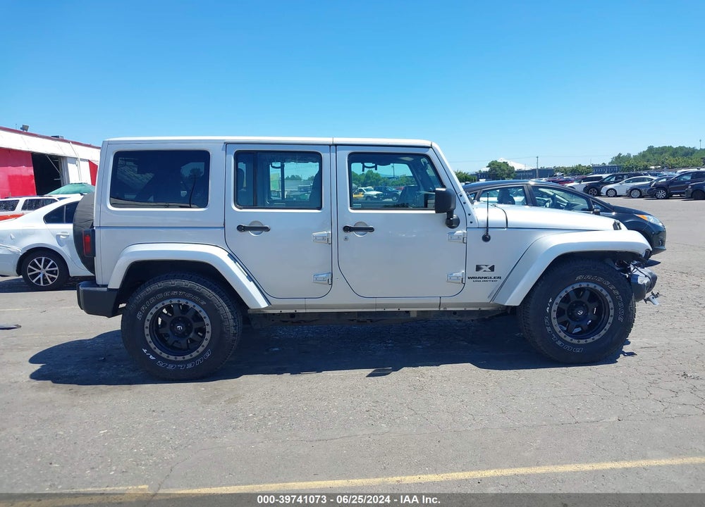 2009 JEEP WRANGLER UNLIMITED X VIN: 1J4GA39169L769889