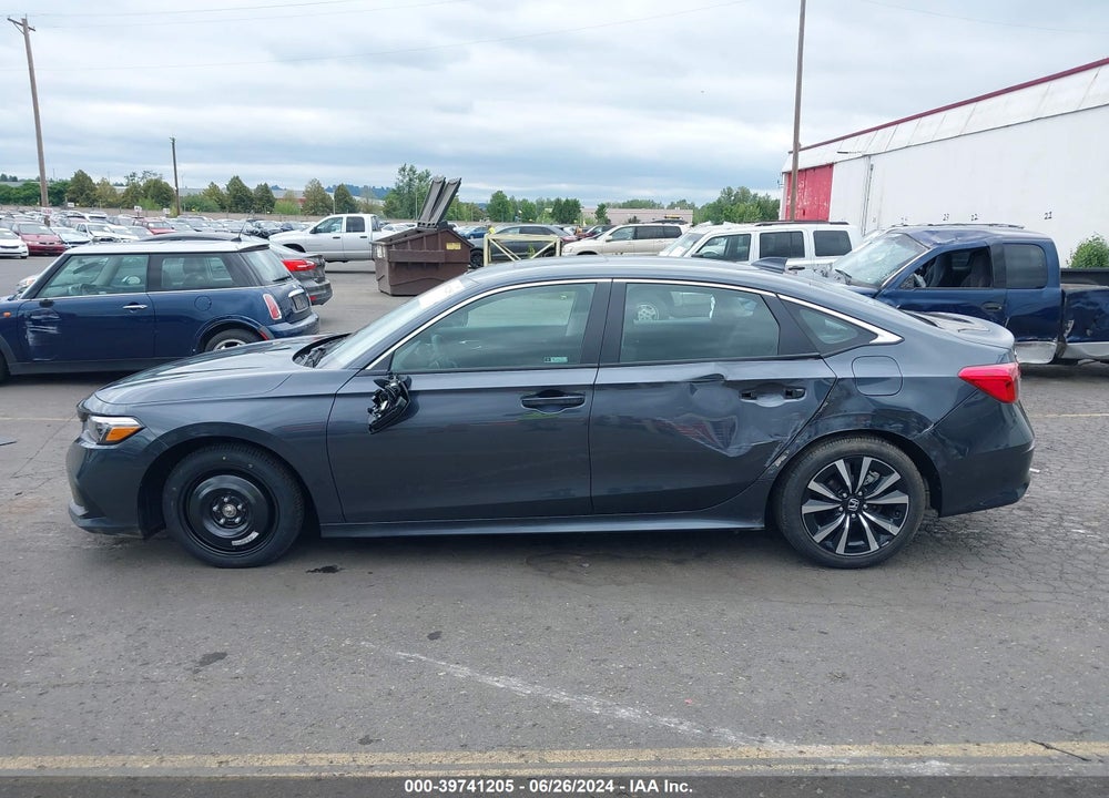 2024 HONDA CIVIC EX VIN: 2HGFE1F70RH322430