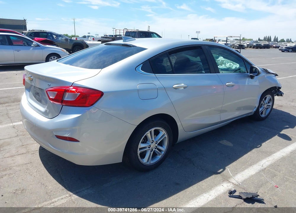 2018 CHEVROLET CRUZE LT AUTO VIN: 1G1BE5SM4J7110249