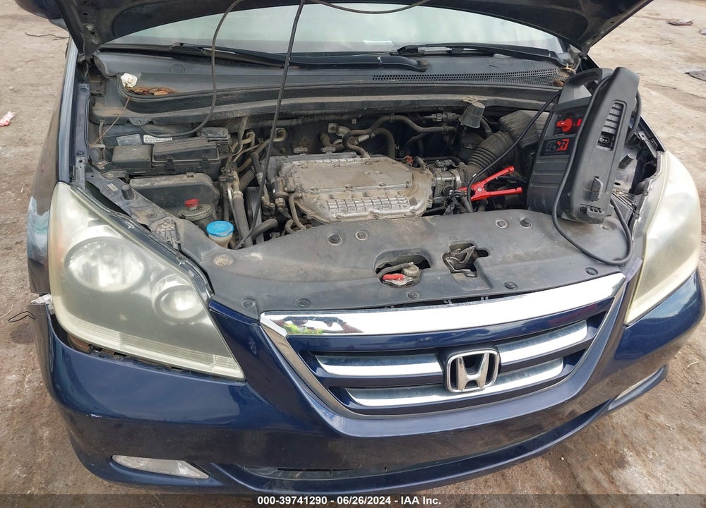 2005 HONDA ODYSSEY TOURING VIN: 5FNRL38865B045611