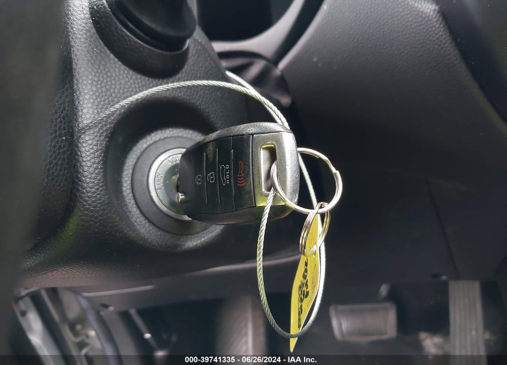 2014 KIA SOUL VIN: KNDJN2A20E7739126