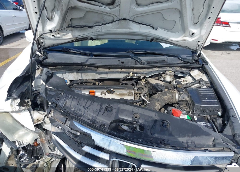 2011 HONDA ACCORD 2.4 SE VIN: 1HGCP2F64BA134203