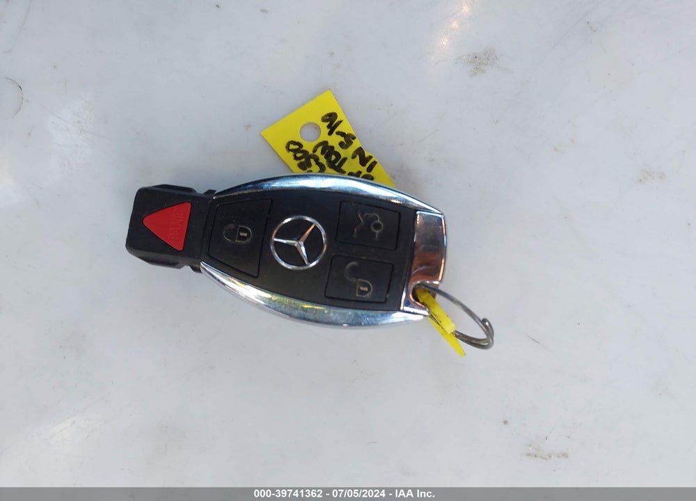 2017 MERCEDES-BENZ C 300 VIN: WDDWJ4JB4HF366671