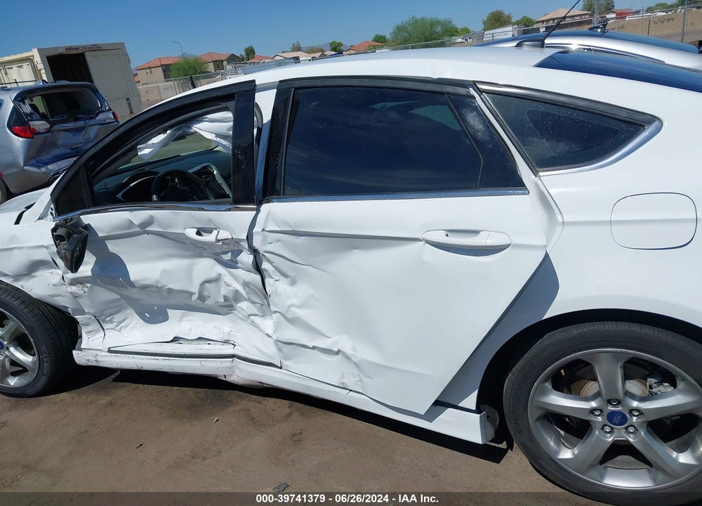 2016 FORD FUSION S VIN: 3FA6P0G7XGR305448