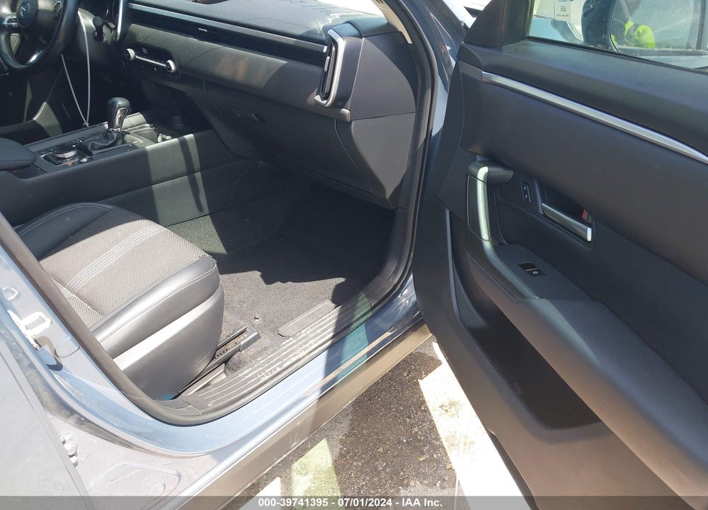 2023 MAZDA CX-50 2.5 S PREFERRED PLUS VIN: 7MMVABCM4PN106641
