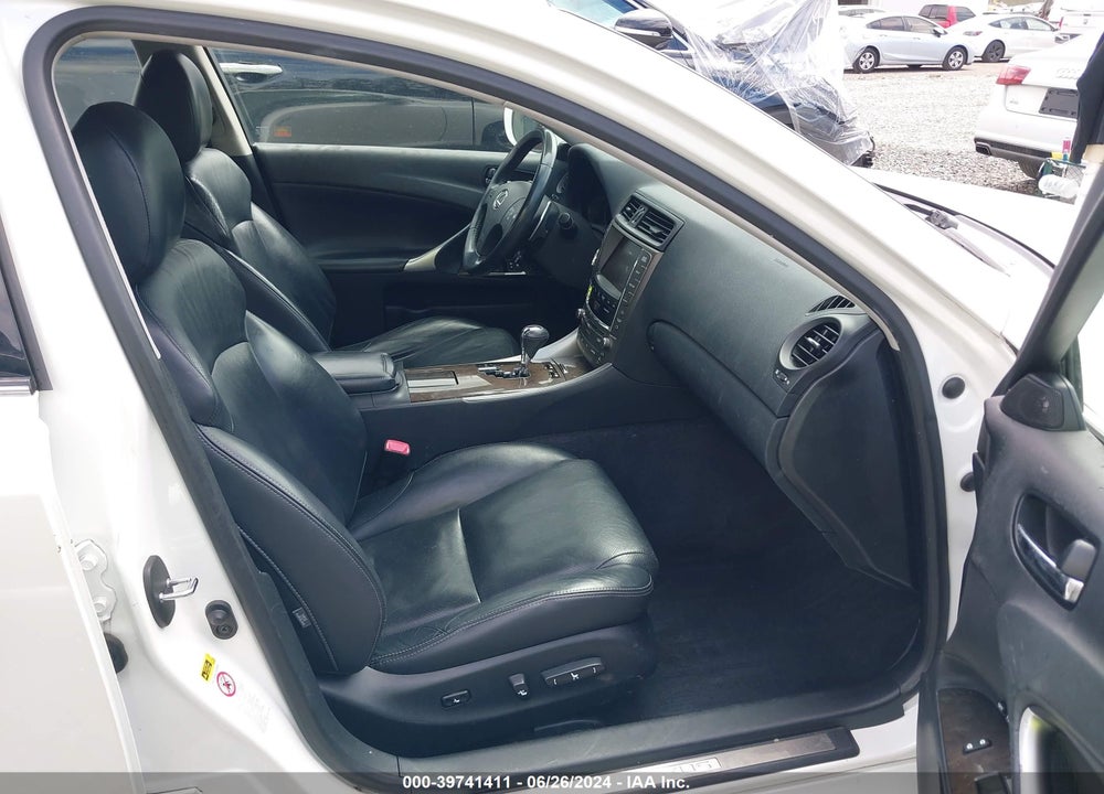 2010 LEXUS IS 250 VIN: JTHCF5C27A5043999