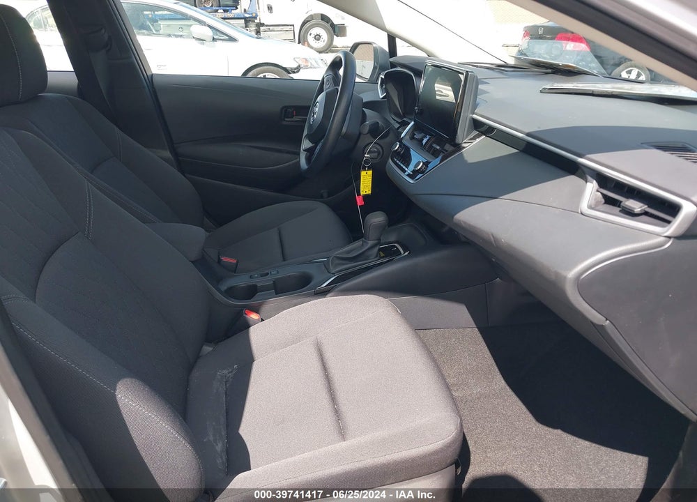 2024 TOYOTA COROLLA LE VIN: 5YFB4MDE2RP136367