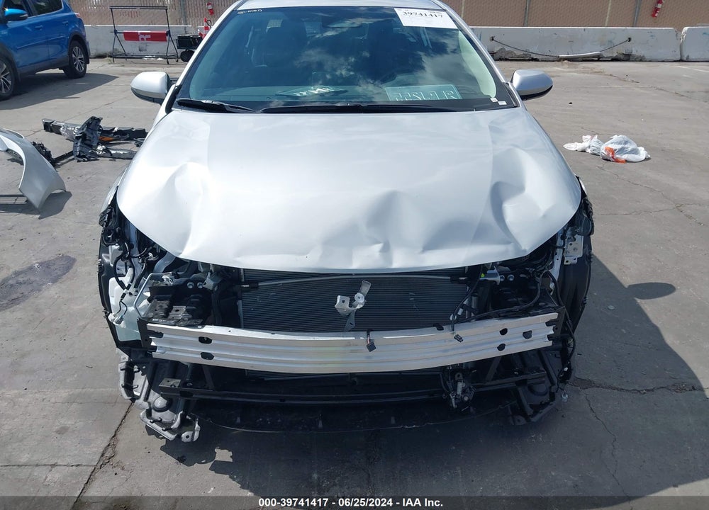 2024 TOYOTA COROLLA LE VIN: 5YFB4MDE2RP136367