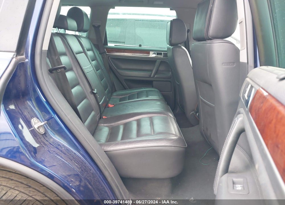 2006 VOLKSWAGEN TOUAREG V8 VIN: WVGZM77L16D000347