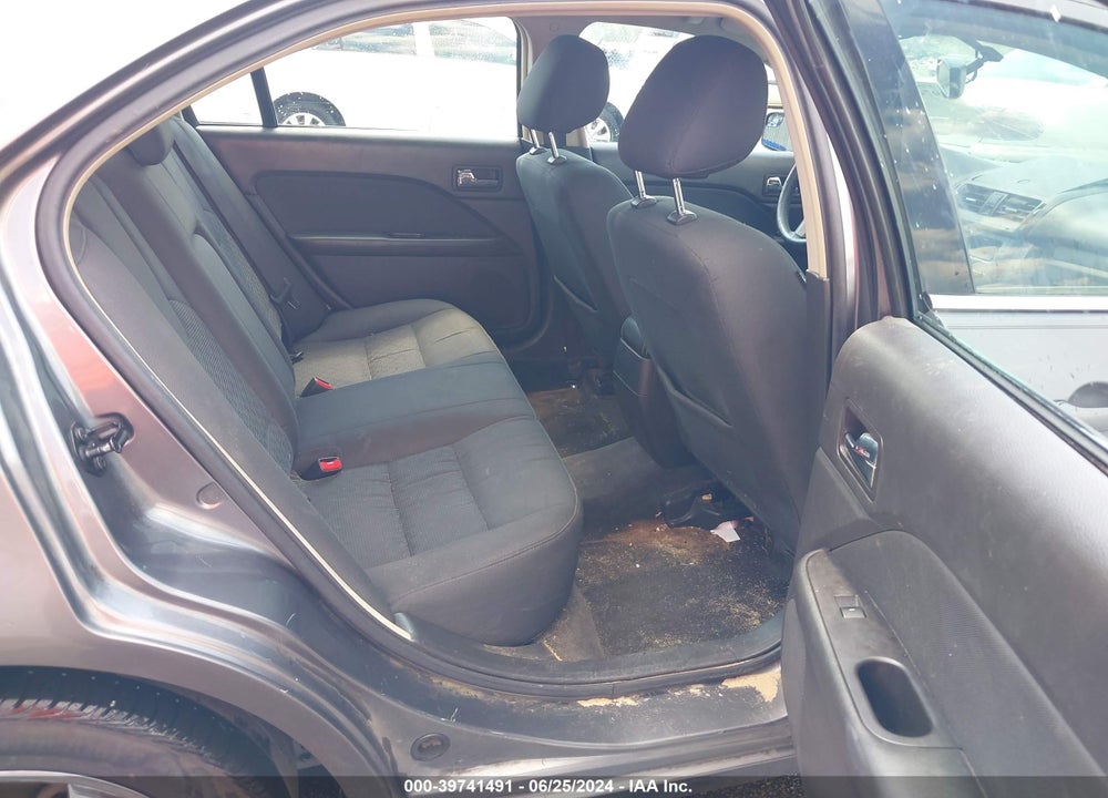 2011 FORD FUSION SE VIN: 3FAHP0HA4BR120839