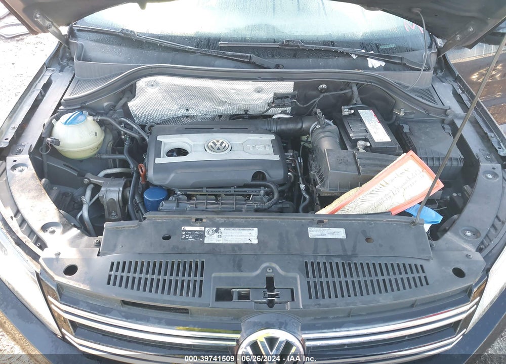 2013 VOLKSWAGEN TIGUAN S VIN: WVGAV7AX4DW548480