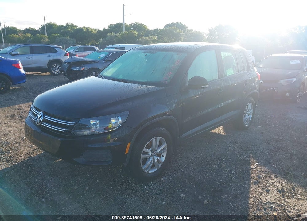2013 VOLKSWAGEN TIGUAN S VIN: WVGAV7AX4DW548480