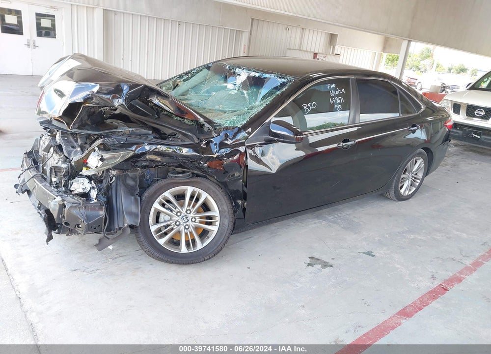 2015 TOYOTA CAMRY SE VIN: 4T1BF1FK7FU102303