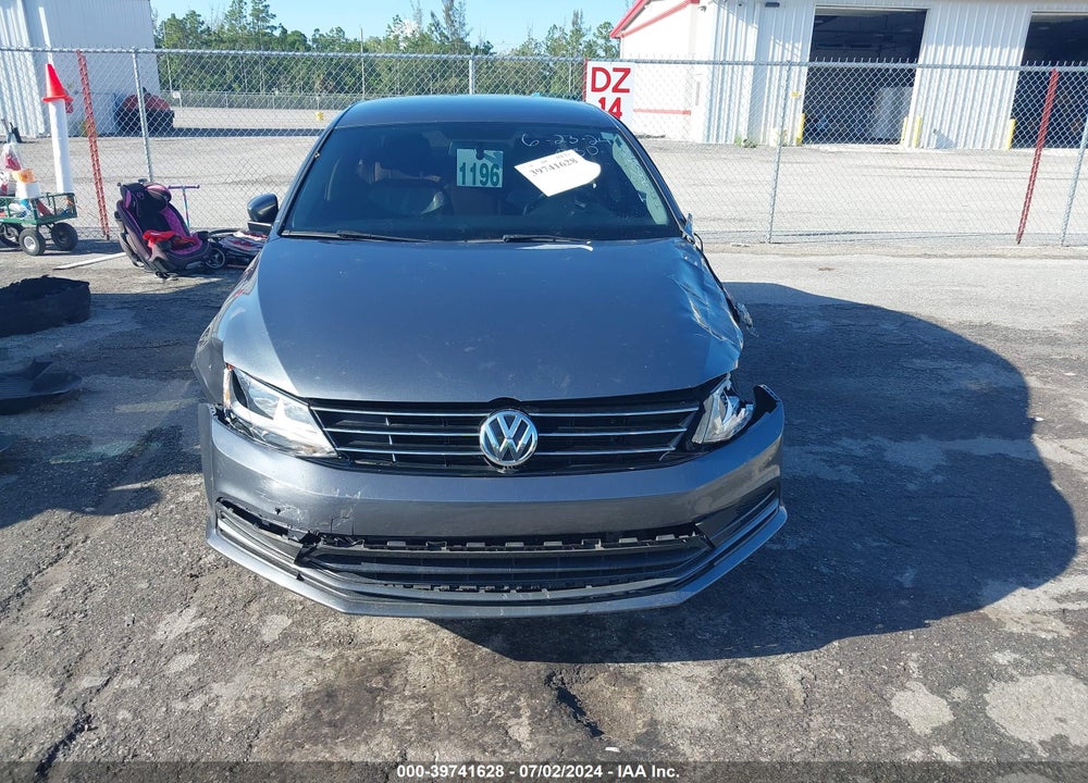 2018 VOLKSWAGEN JETTA 1.4T S VIN: 3VW2B7AJ3JM260892