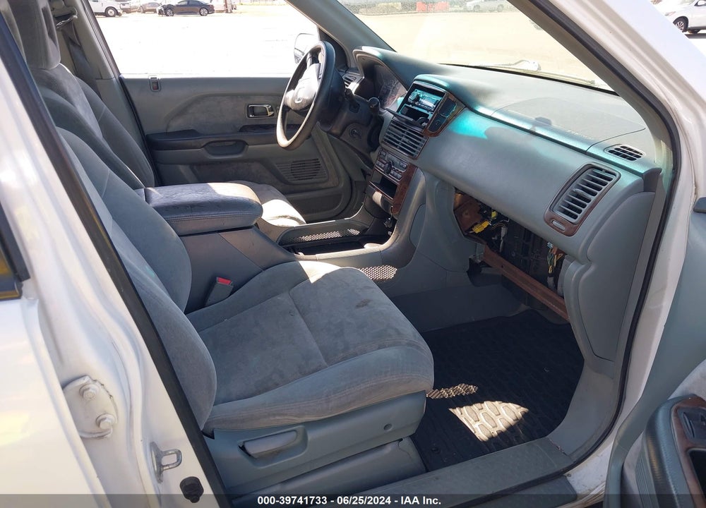 2003 HONDA PILOT EX VIN: 2HKYF18413H521055