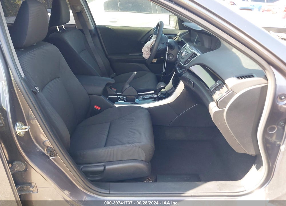 2017 HONDA ACCORD LX VIN: 1HGCR2F3XHA161074