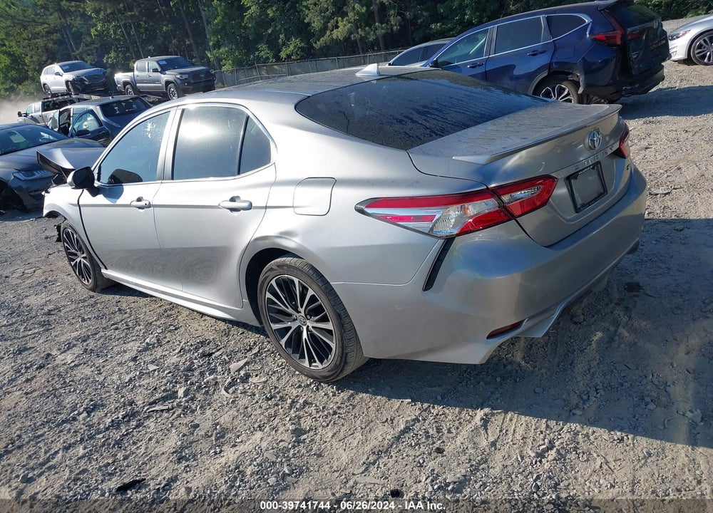 2020 TOYOTA CAMRY SE VIN: 4T1G11AK0LU978847