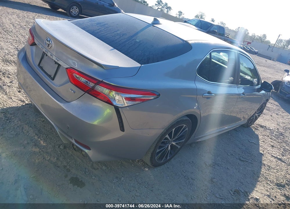 2020 TOYOTA CAMRY SE VIN: 4T1G11AK0LU978847