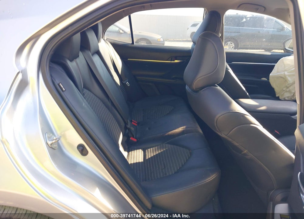 2020 TOYOTA CAMRY SE VIN: 4T1G11AK0LU978847