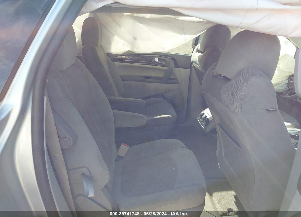 2015 BUICK ENCLAVE CONVENIENCE VIN: 5GAKRAKD4FJ344908
