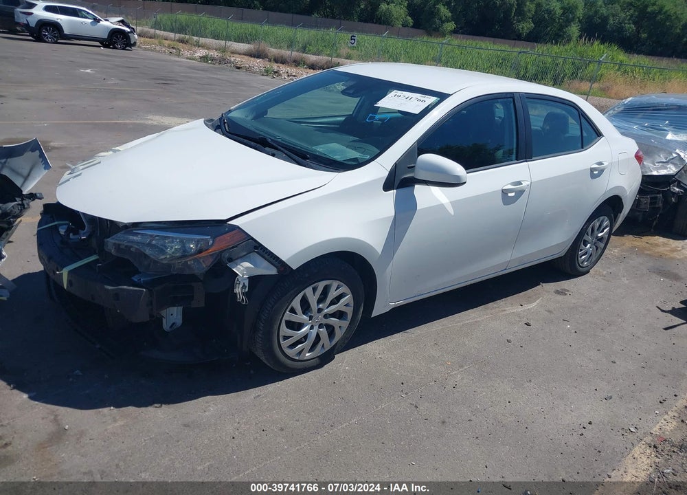 2018 TOYOTA COROLLA LE VIN: 2T1BURHE9JC057791