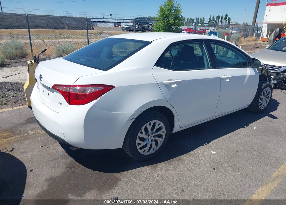 2018 TOYOTA COROLLA LE VIN: 2T1BURHE9JC057791