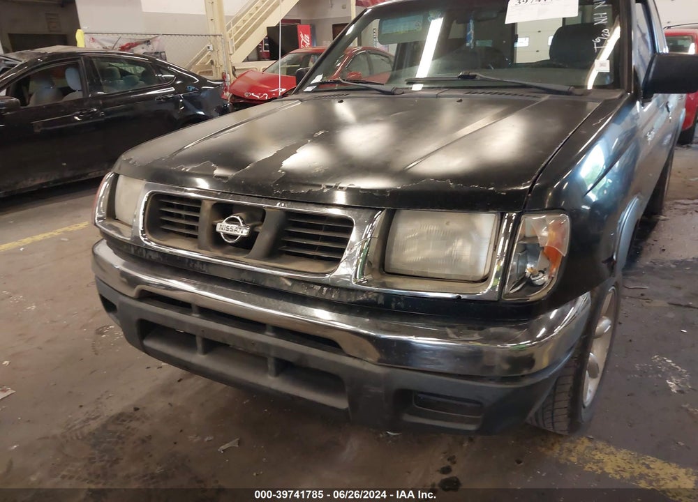1998 NISSAN FRONTIER SE/XE VIN: 1N6DD26S3WC377596