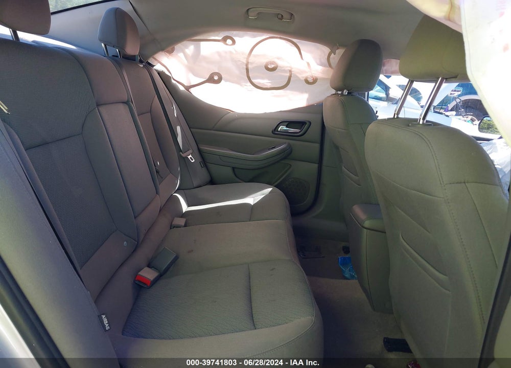 2015 CHEVROLET MALIBU LS VIN: 1G11B5SL0FU117753
