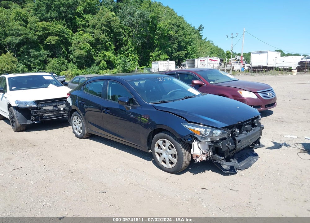2018 MAZDA 3 SPORT VIN: 3MZBN1U79JM212138